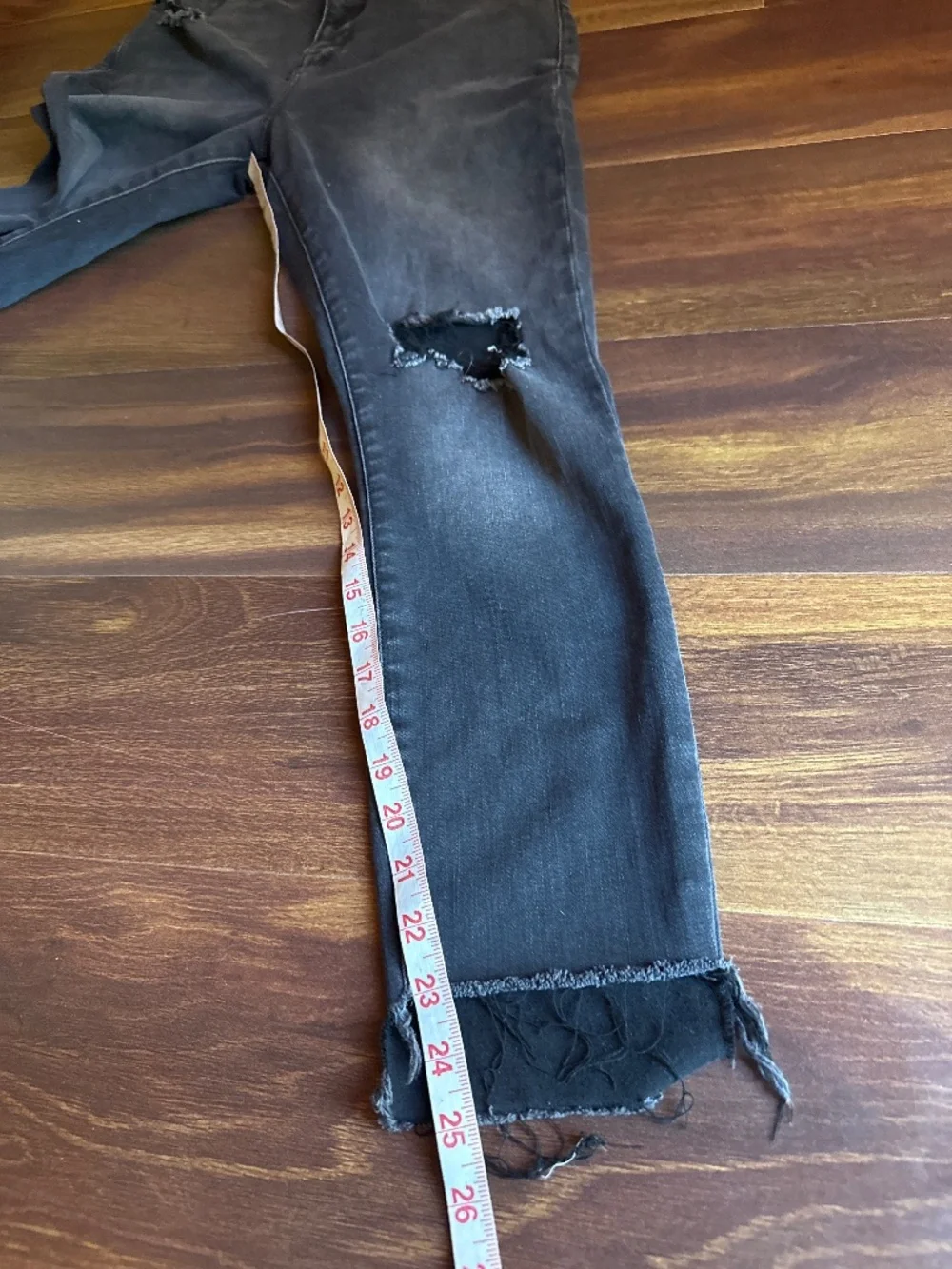 GOOD AMERICAN Skinny Jeans Size 6/28